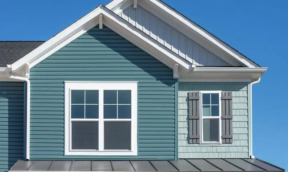 Roof repair and inspection services in Central Point